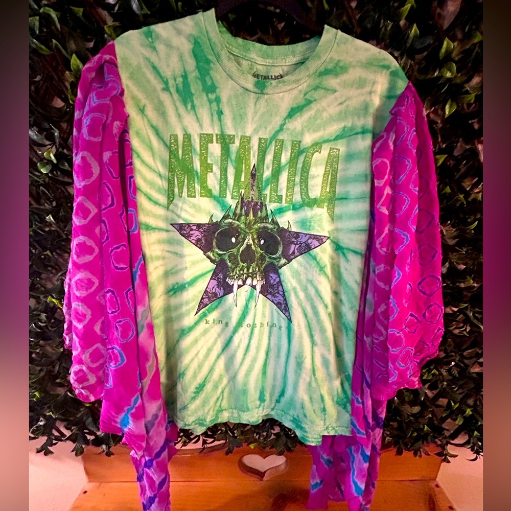 UPCYCLED one of a kind, METALLICA Music T Shirt